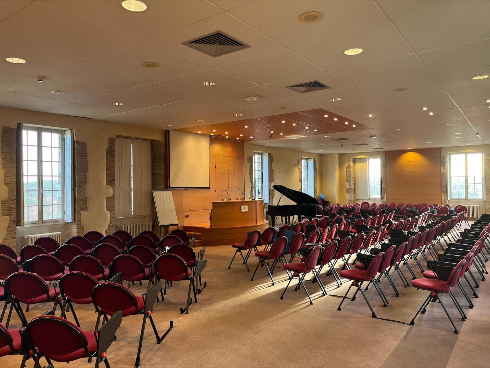Hotellerie Saint Yves Chartres Esterno foto