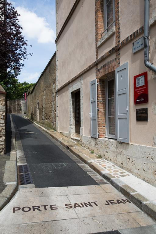 Hotellerie Saint Yves Chartres Esterno foto